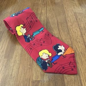 *SOLD on ♏️* Vintage Peanuts Mens Red Lucy & Linus Character Print 100% Silk Tie